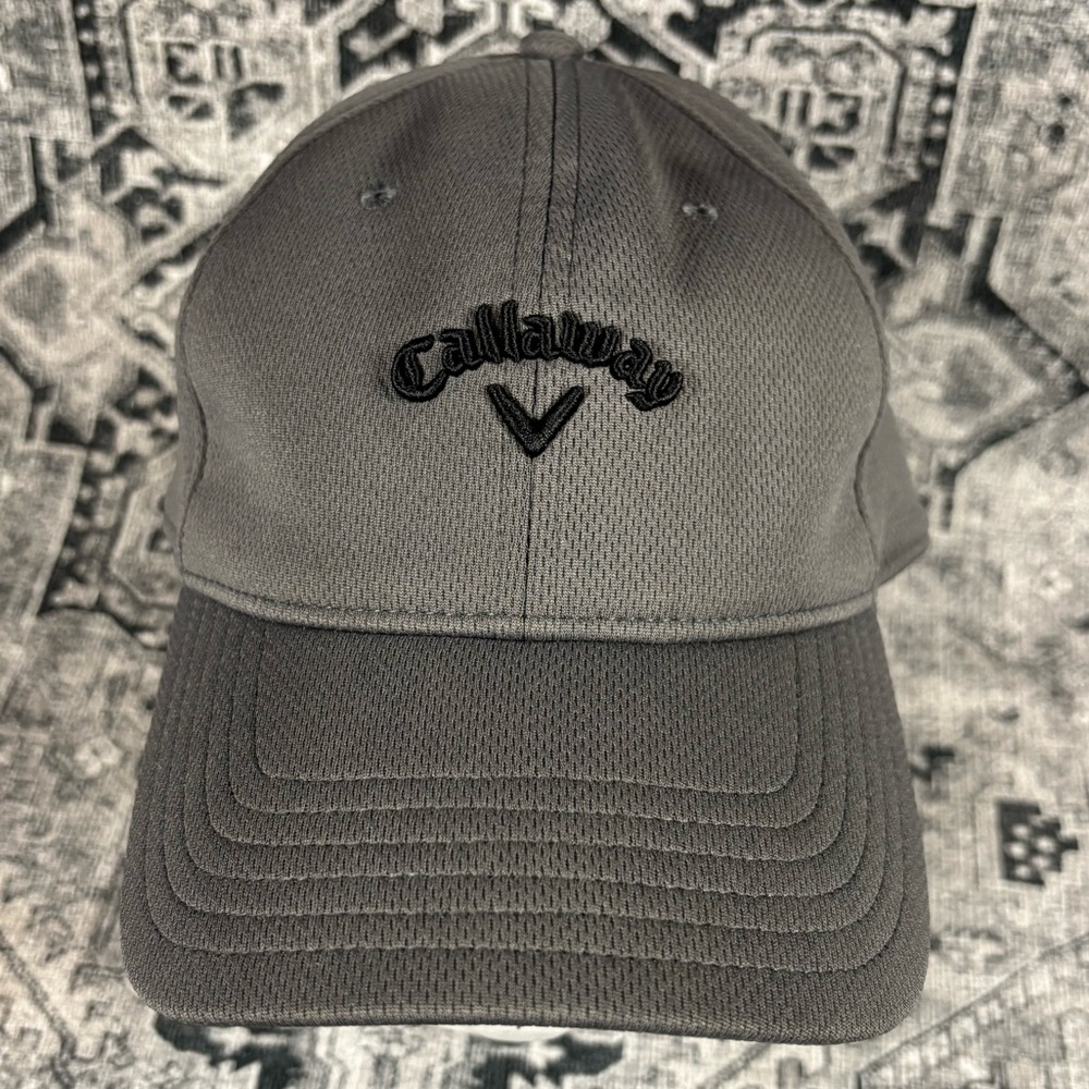Callaway Dark Gray‎ Golf Hat with Black Accent Size L/XL